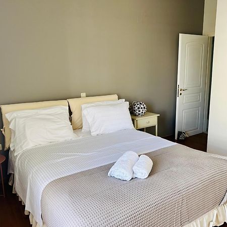 Kaliroon Seaside Apartment 칼라마타 외부 사진