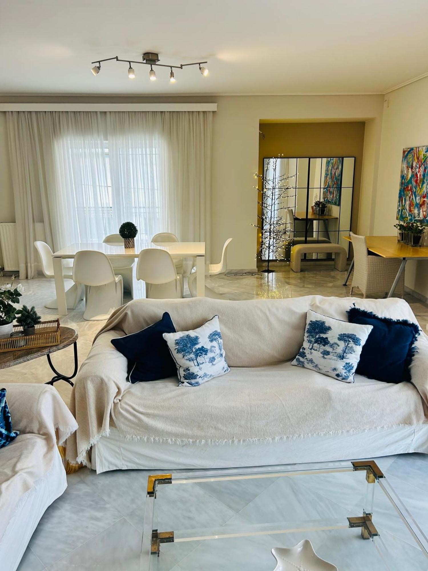 Kaliroon Seaside Apartment 칼라마타 외부 사진