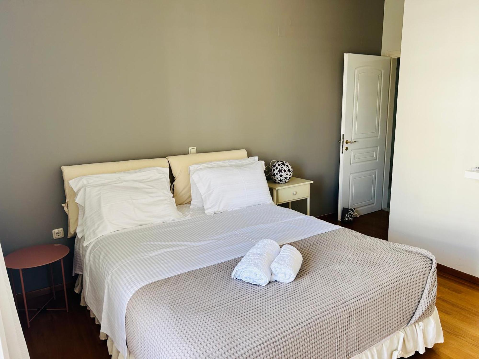 Kaliroon Seaside Apartment 칼라마타 외부 사진
