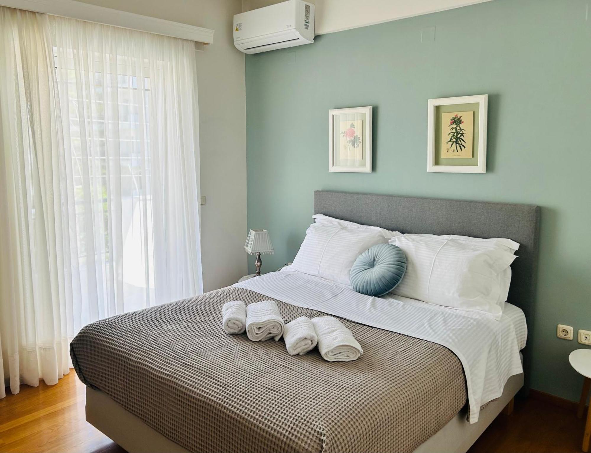 Kaliroon Seaside Apartment 칼라마타 외부 사진